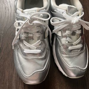 New Balance Sneakers